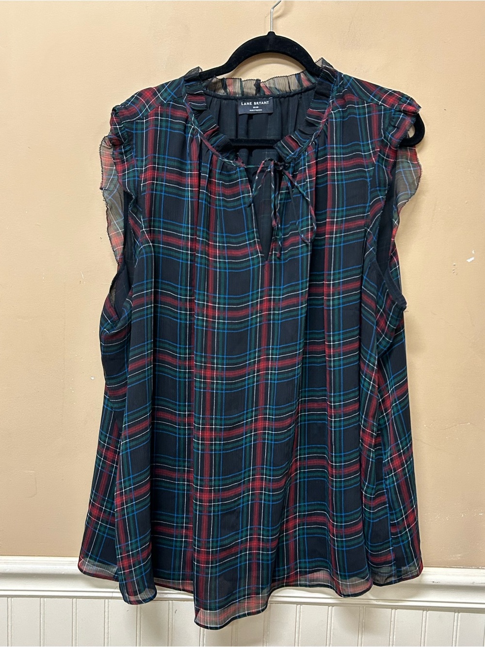 Lane Bryant Red Multicolor Tartan Plaid Ruffle Sleeveless Blouse Plus Size 26/28